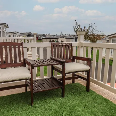 Evergreen Pines Scarborough